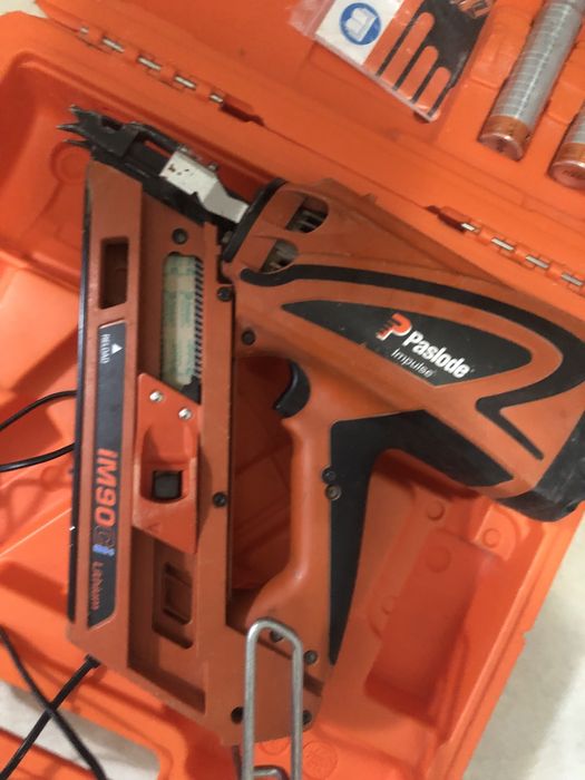 Pistol cuie Paslode IM90CI la cutie complet