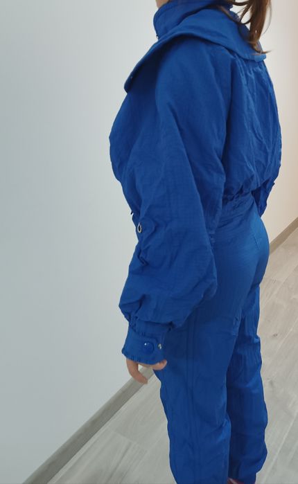 Vând costum ski dama