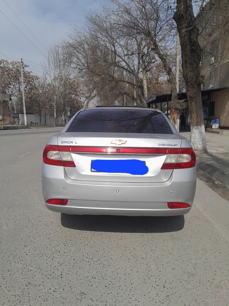 Chevrolet Epica 2 позиция 2010 год