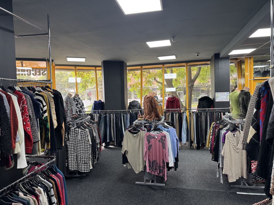 DE INCHIRIAT spatiu comercial SOARELUI