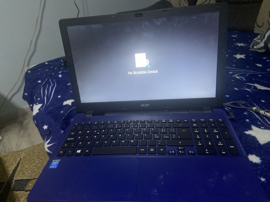 Leptop,sursa,plcute ram si placa de baza