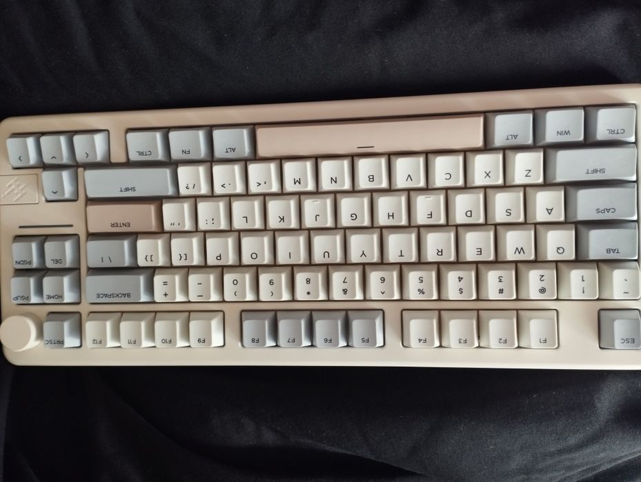 Механическая клавиатура Epomaker x Feker Galaxy70