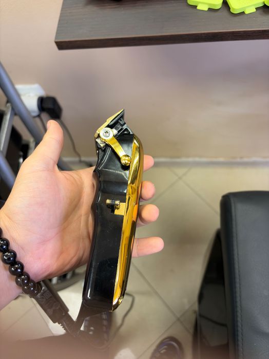 Wahl Magic Clip 5 star Gold машинка за подстригване