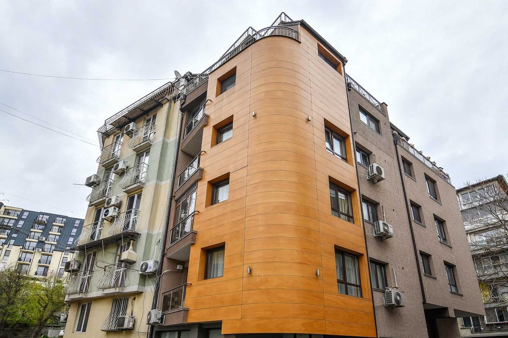 Дава се под наем Двустаен апартамент в Варна, Операта - 50 кв.м за 600 € - Снимка #1