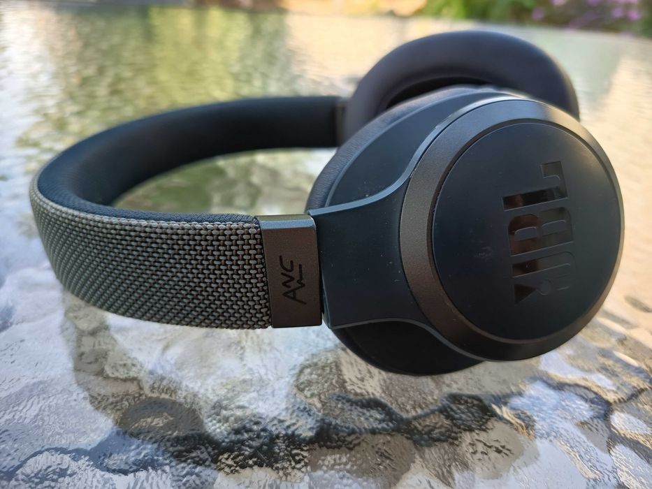 Casti Wireless Bluetooth Over Ear JBL Live 650 BTNC Blue