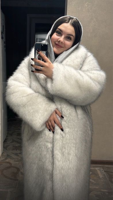 Новая шуба , в идеальном состоянии