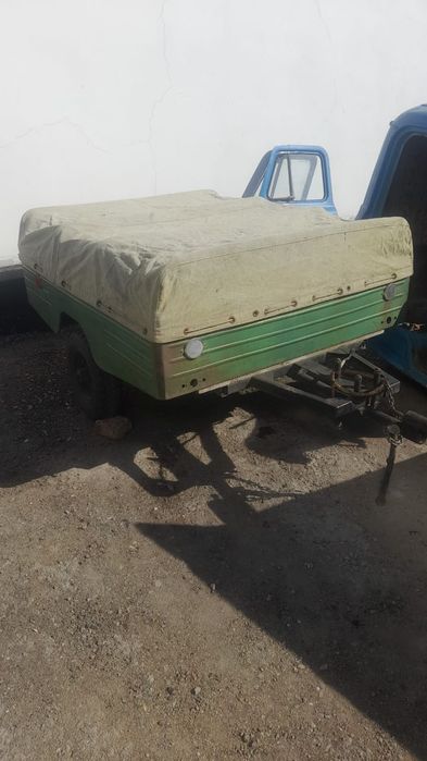 Продам прицеп заводской в хорошем состоянии