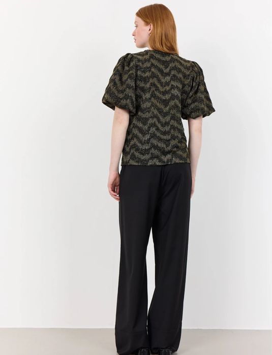 Levete Room S Топ с буфан ръкав