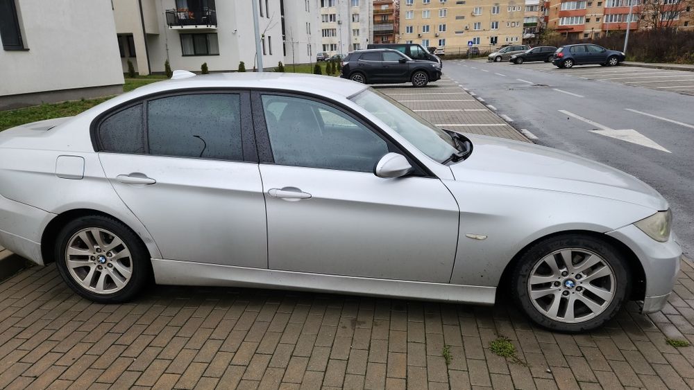 Bmw E90 Automat 2.0 D 164 cp