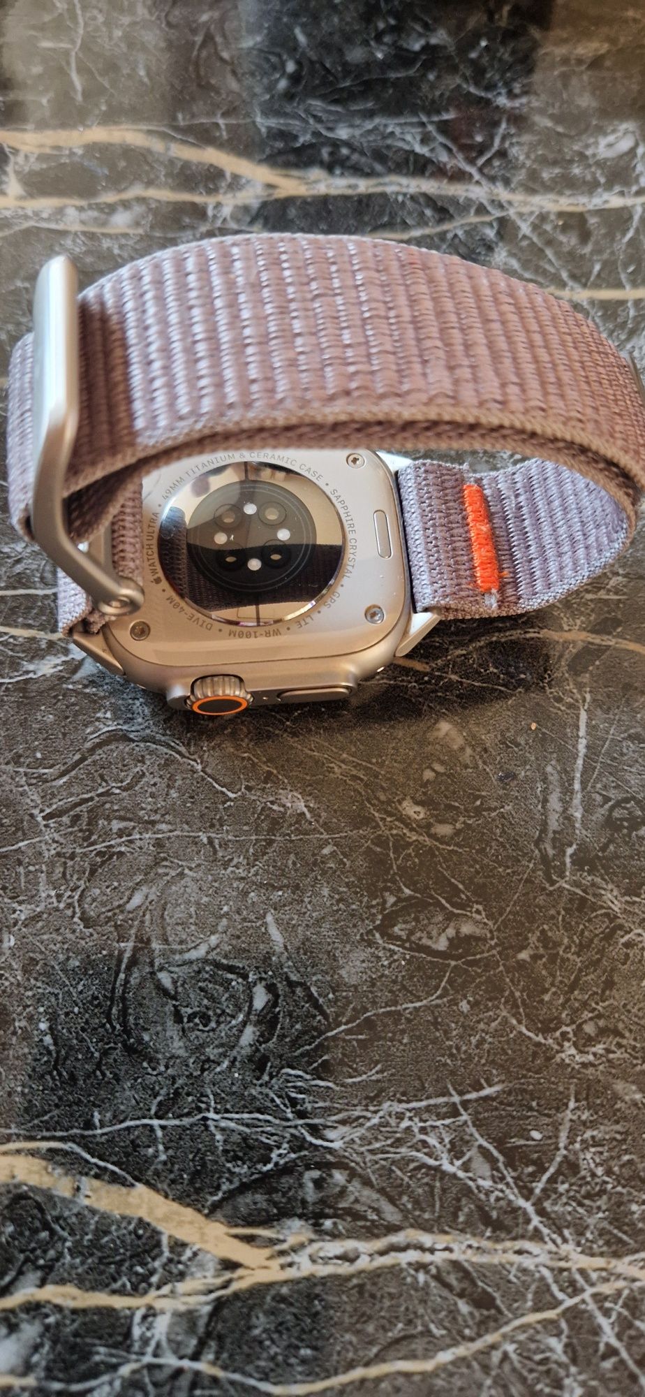 Часовник Apple watch ultra