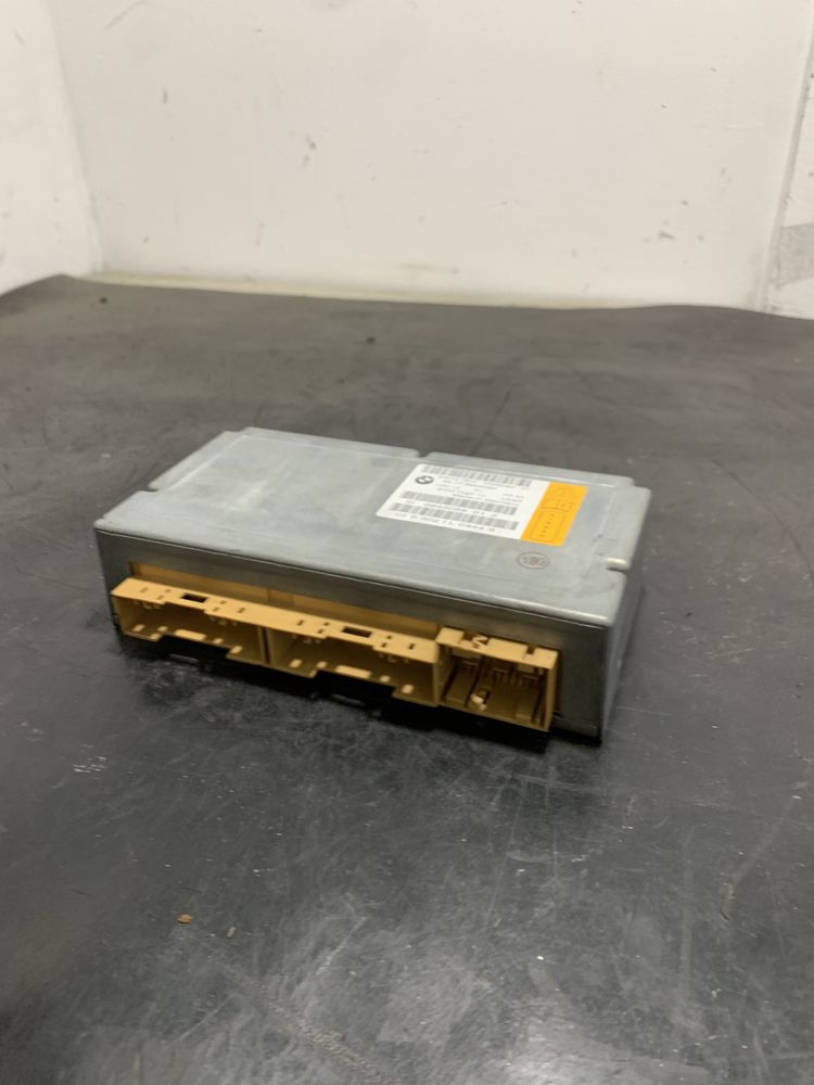 Calculator airbag BMW Seria 5 E60 E61 | 6943089 | 520d 525d