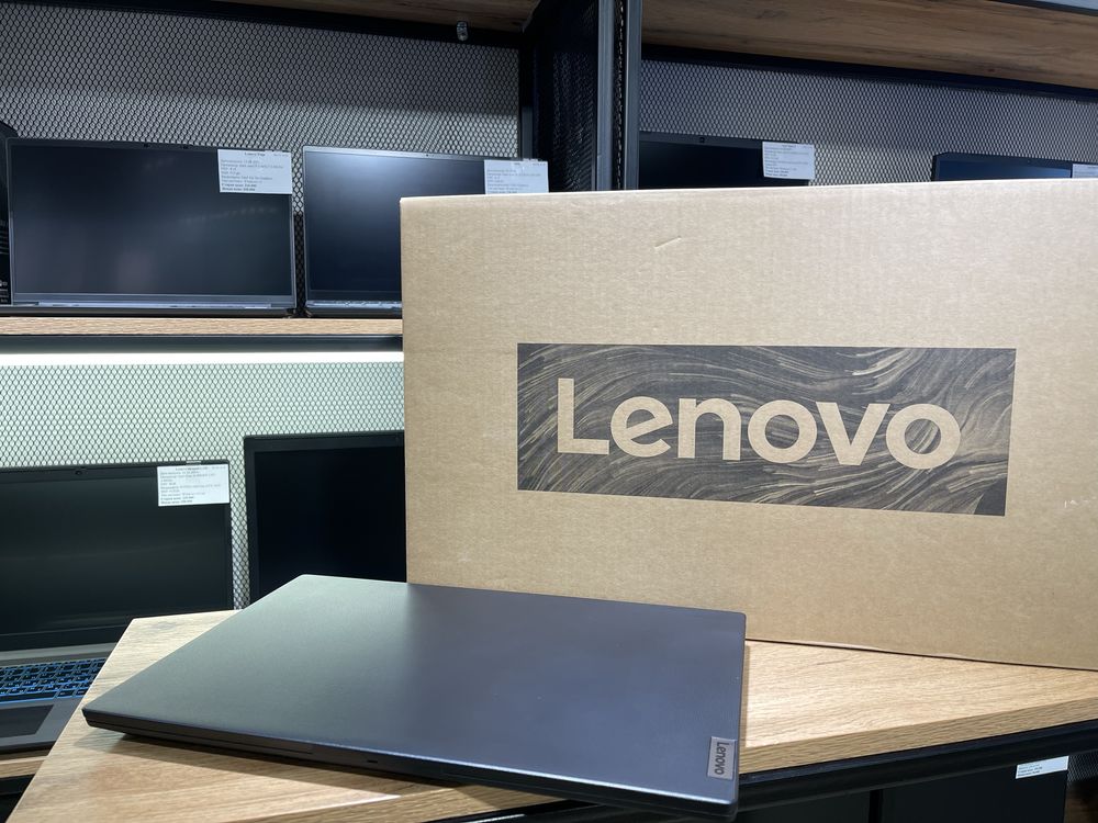 Новый ноутбук Lenovo V15G2ALC/AMD Ryzen 7 5700U/8GB/SSD512GB, 8165/А10