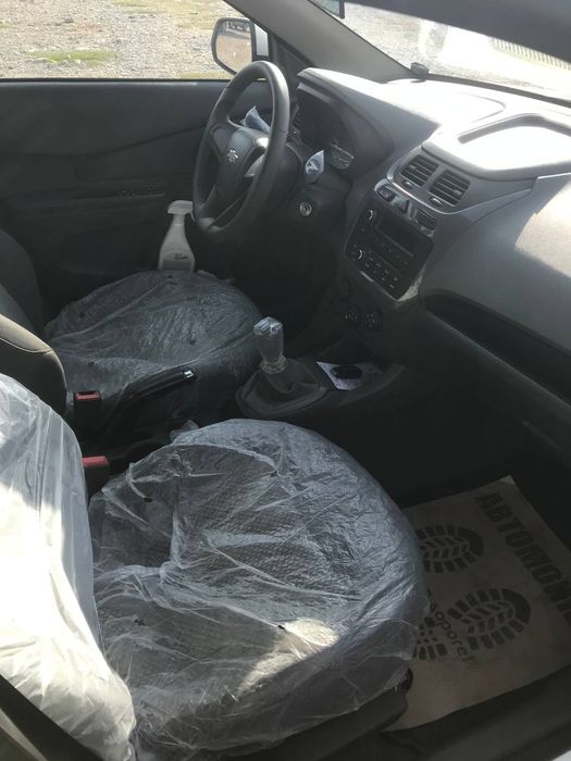 Mashina sotiladi kraska tozza