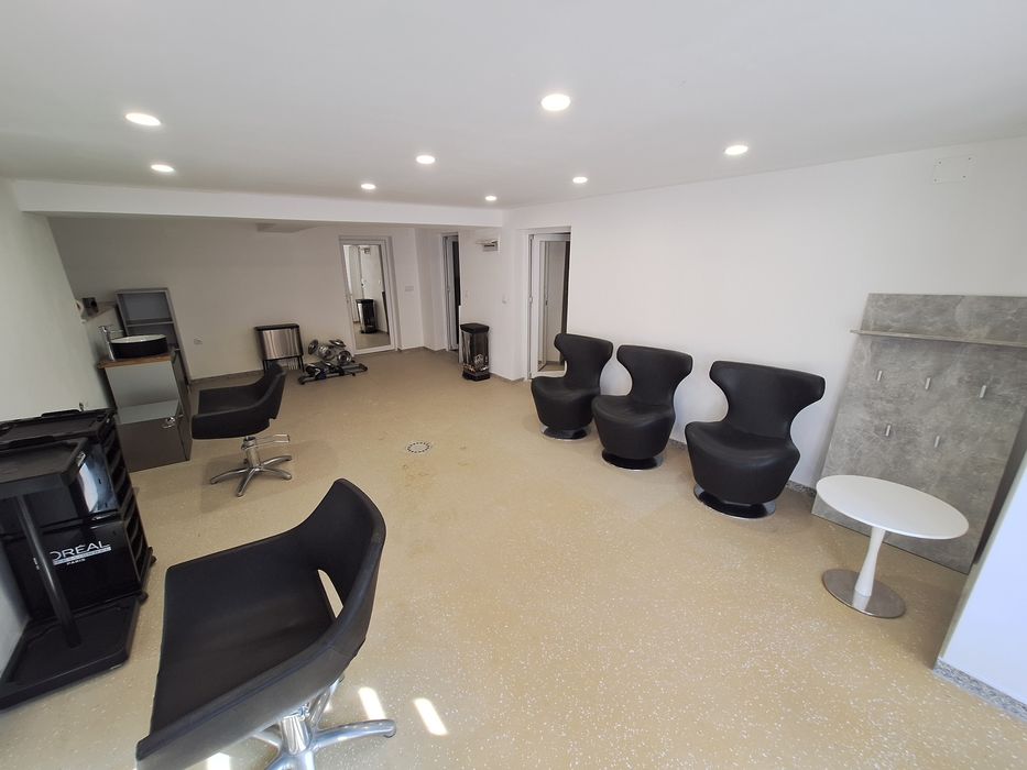 Spațiu pentru salon înfrumusețare