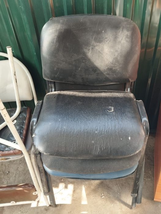 Продается стулья