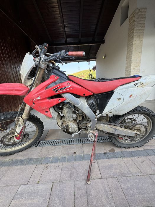 Motocicleta enduro honda 250 4t (honda crf, yamaha yzf, ktm exc)