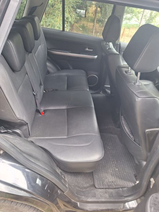 Vând Suzuki Grand Vitara  1.9 DDIS