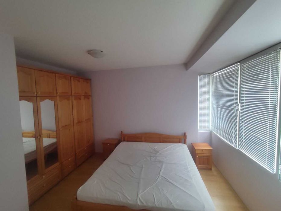 Дава се под наем Двустаен апартамент в Пловдив, Кършияка - 80 кв.м за 357 € - Снимка #2