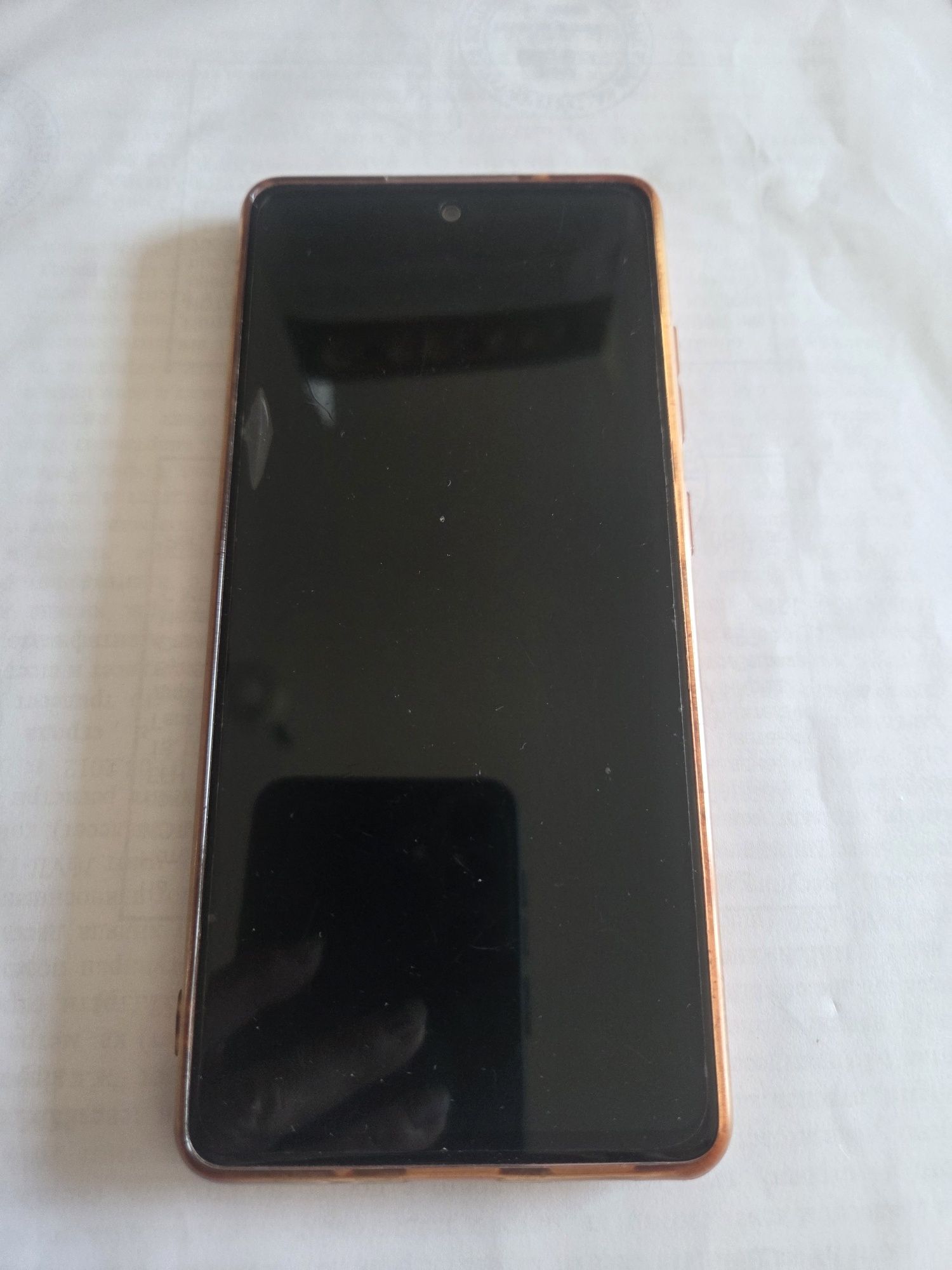 Телефон Samsung Galaxy S20 FE