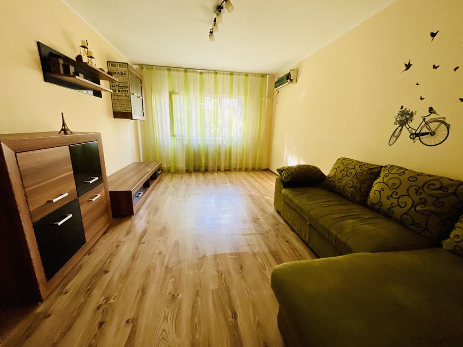 Vand Apartament 2 camere decomandate IC Frimu  - proprietar