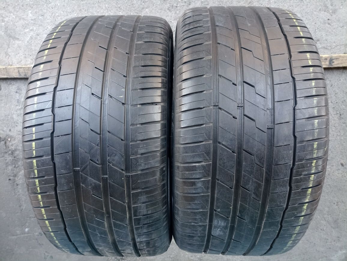 2 anvelope RunFlat de vara Hankook 305/40 R20 dot 2520