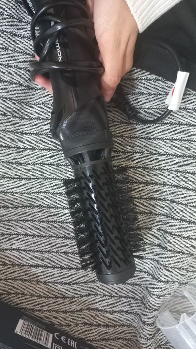 продаю фен-расческу