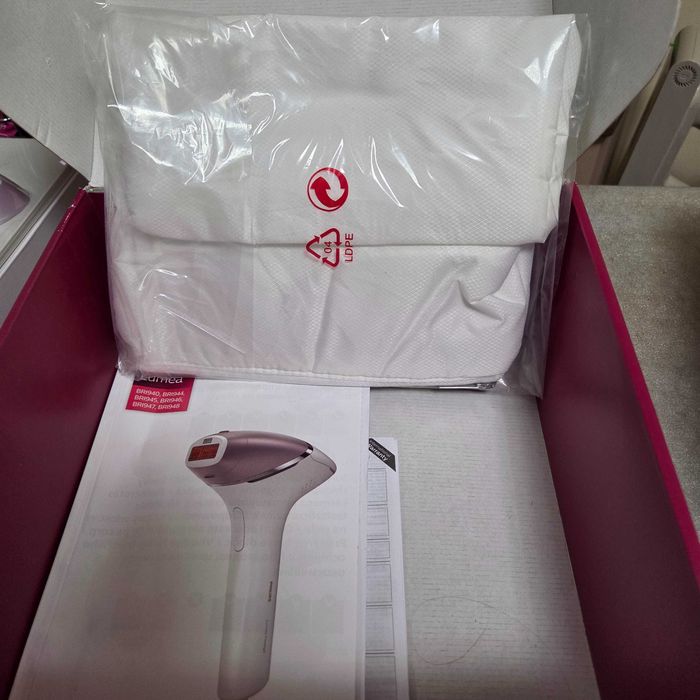 Фотоепилатор IPL Philips Lumea Seria 8000 BRI947/00, Сензор Smartskin