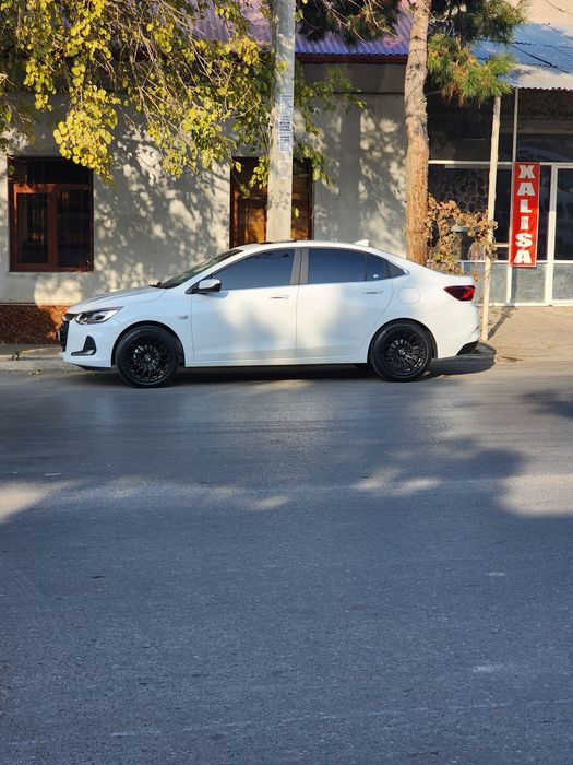 Оригинальные диски и балон NEXEN 215.50.R17 СРОЧНО!!! СОТИЛАДИ