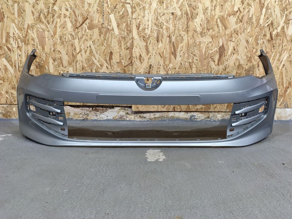 Bara fata VW Golf 8 an 2024 2025