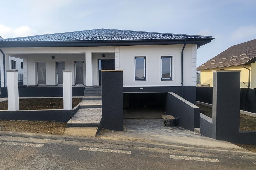 Casa de vînzare Miroslava  Iași