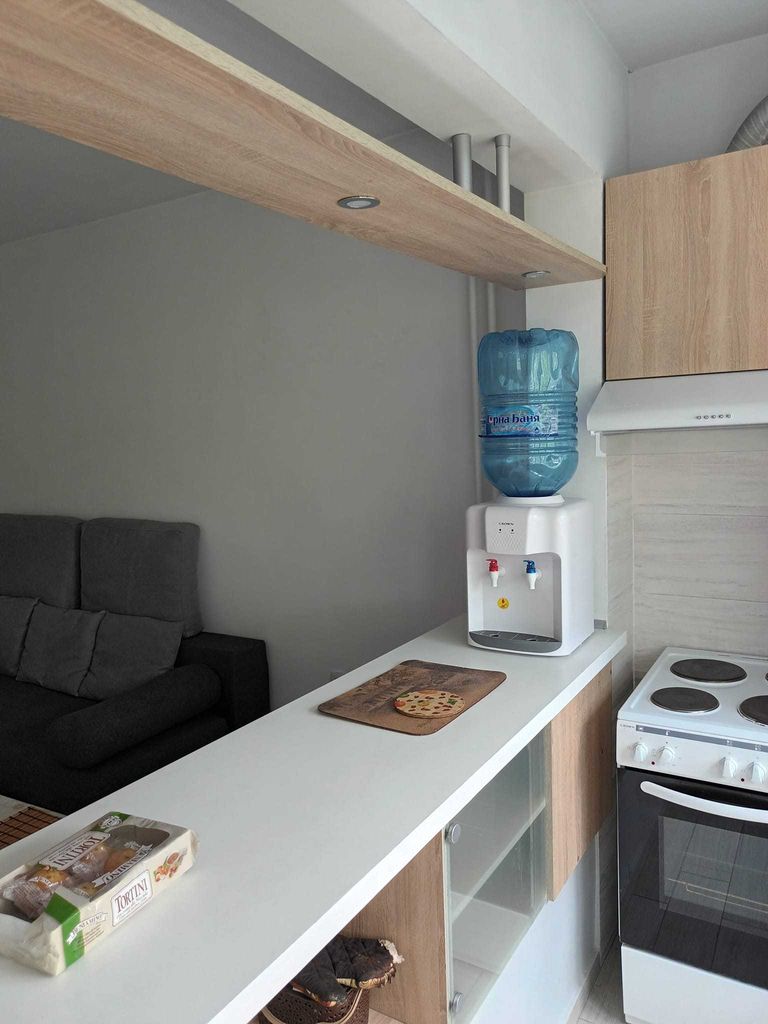 Дава се под наем Едностаен апартамент в София, Слатина - 45 кв.м за 325 € - Снимка #1