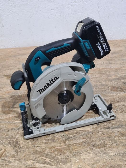 Circular pentru lemn Makita DHS680
