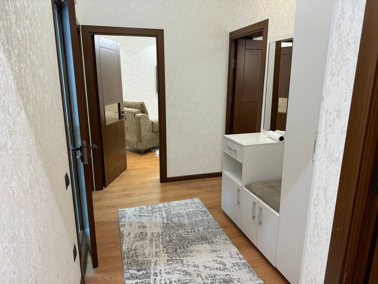 СРОЧНО продажа 2/4/9 Новомосковская, 60м2