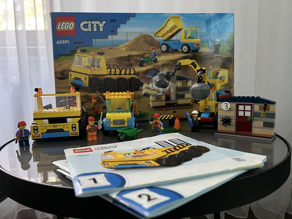 LEGO CITY: camioane de constructie si macara