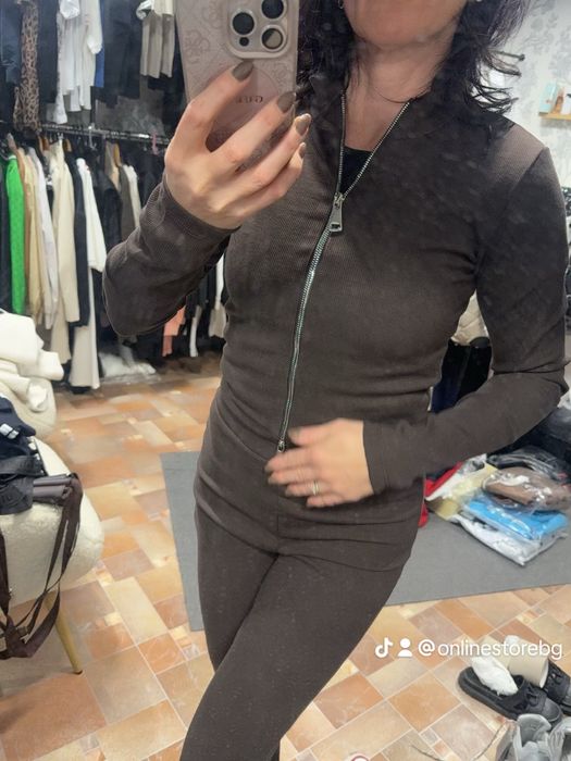 Дамски сет в актуално кафяво