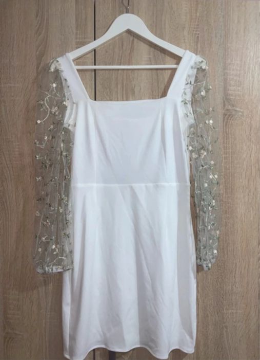 rochie alba de eveniment