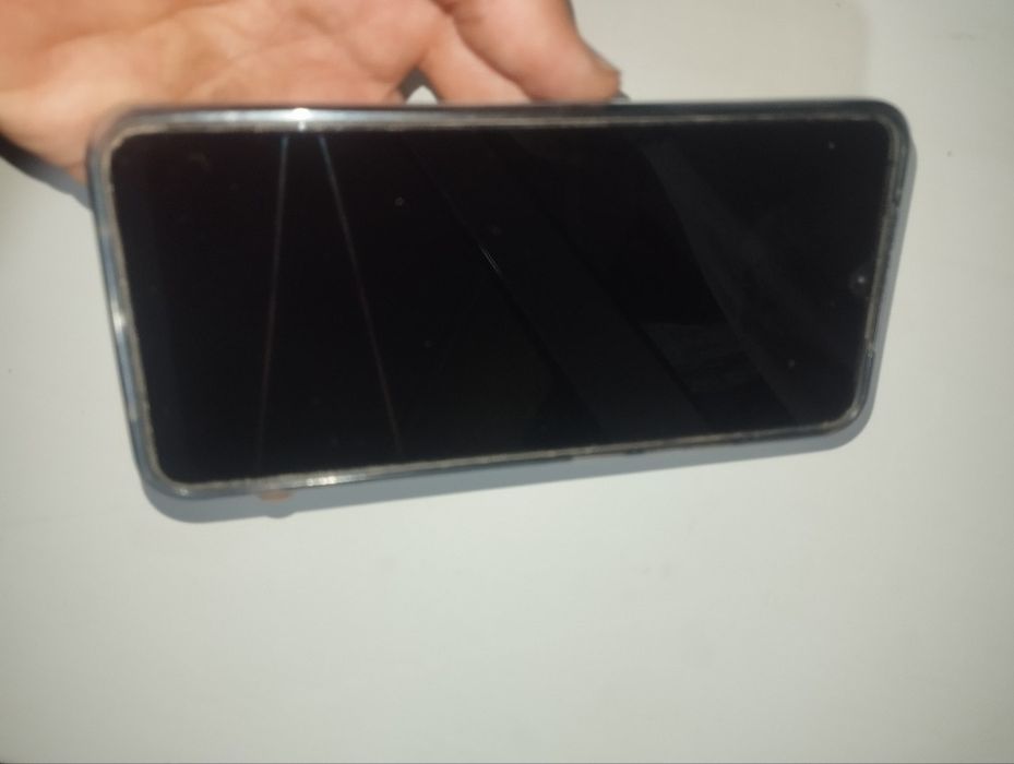 Redmi A2+ sotiladi