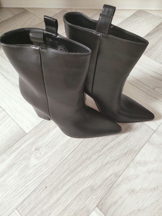 Продам сапоги демисезонные