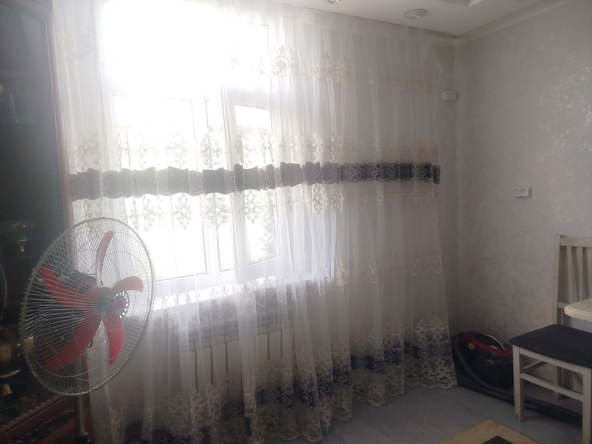 Продается тюль , в идеальном состоянии