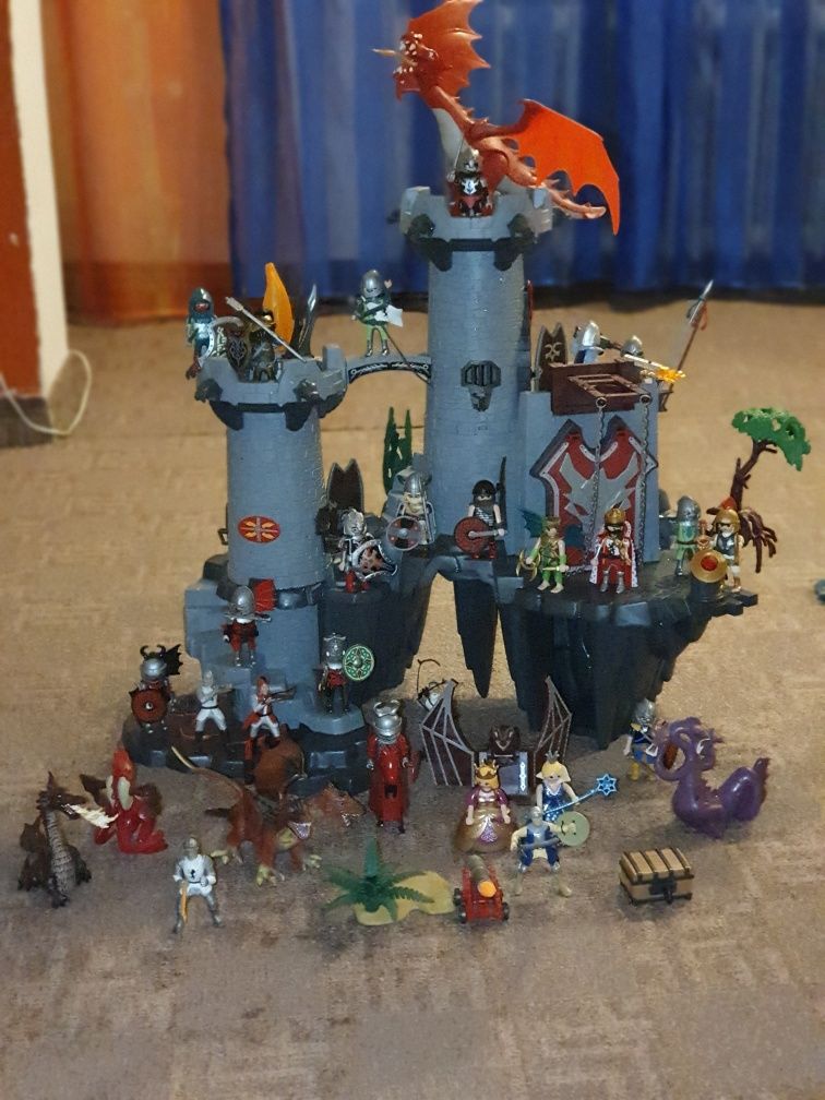 Castelul dragonilor Playmobil 60h/55l