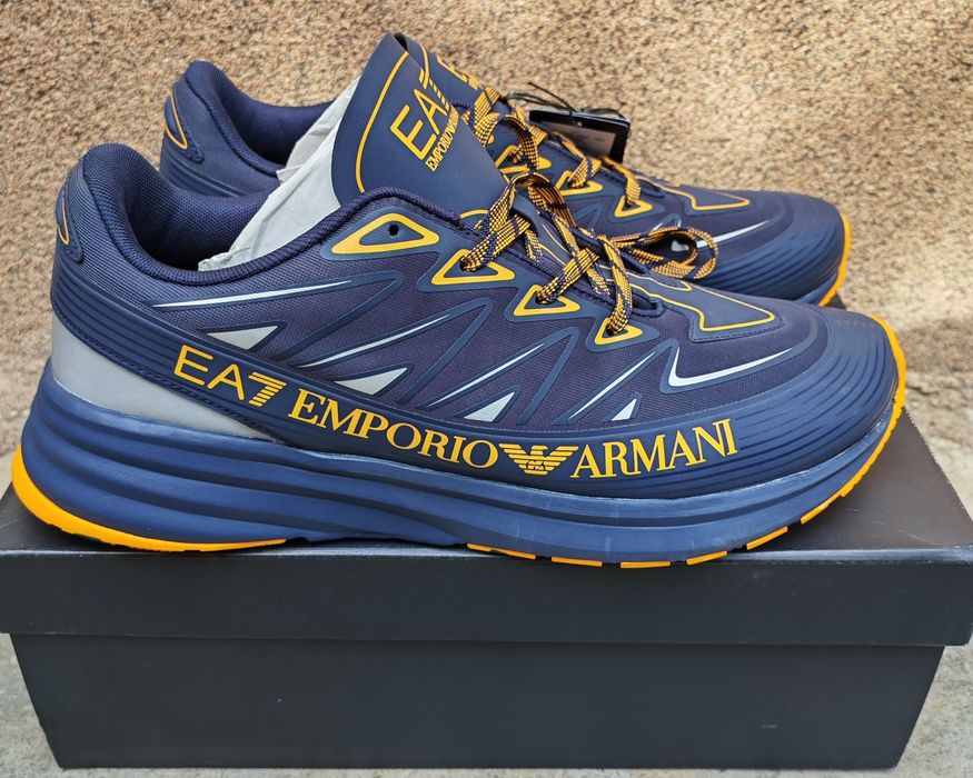 Adidași EA7 Emporio Armani
