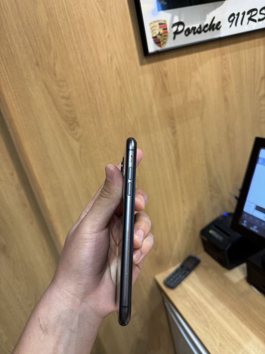 Iphone 11 128gb xolati ideal yomkost 100%