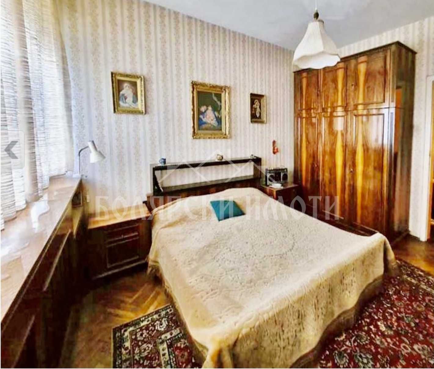 Просторен апартамент с 3 спални до парк Дружба
