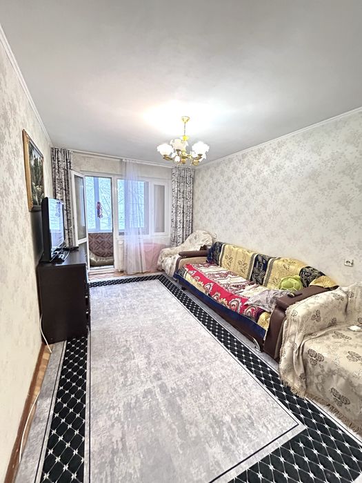 Продам 2-х комн. квартиру, Космическая 10/3