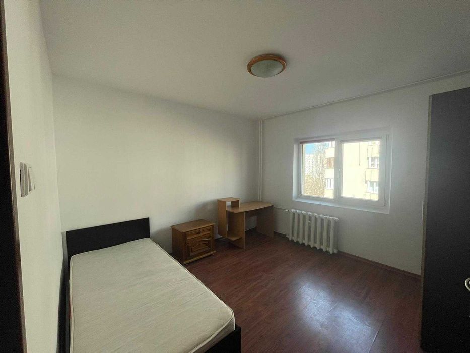 De inchiriat termen lung 3 camere decomandate, mobilate, Nerva Traian