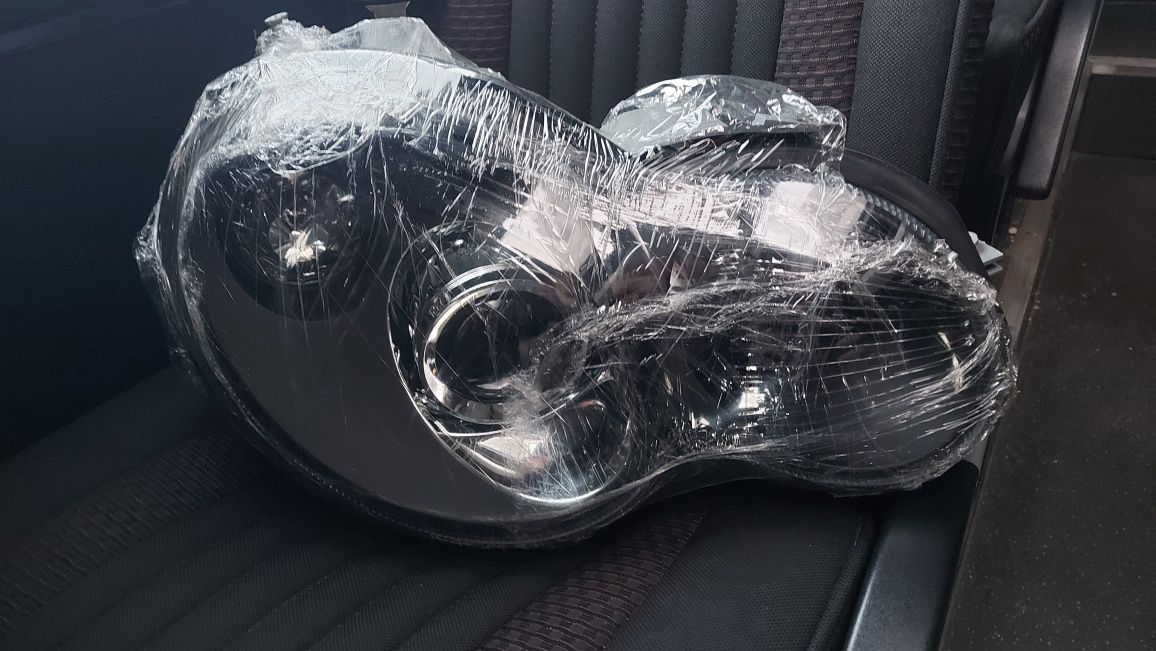 Vând Faruri Angel Eyes MB W203-CL203 sport coupe