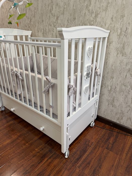 Детская кроватка