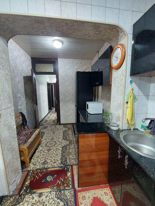 Kora kamish Tansikboev da 3/1/5 balkon remont yaxshi srochna sotiadi