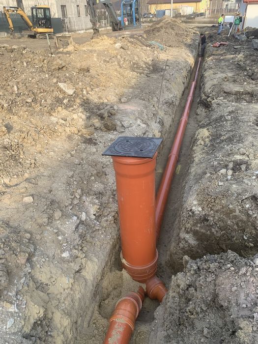 Montăm fose septice durabile, drenaj, canalizare, apă, gaz!
