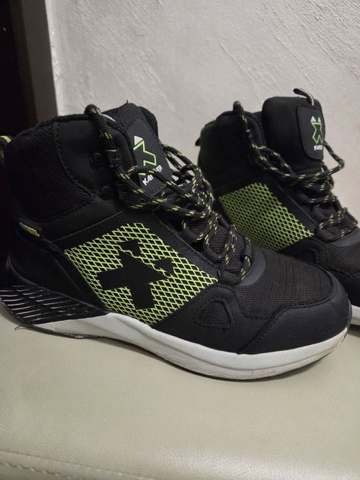 Детски зимни обувки